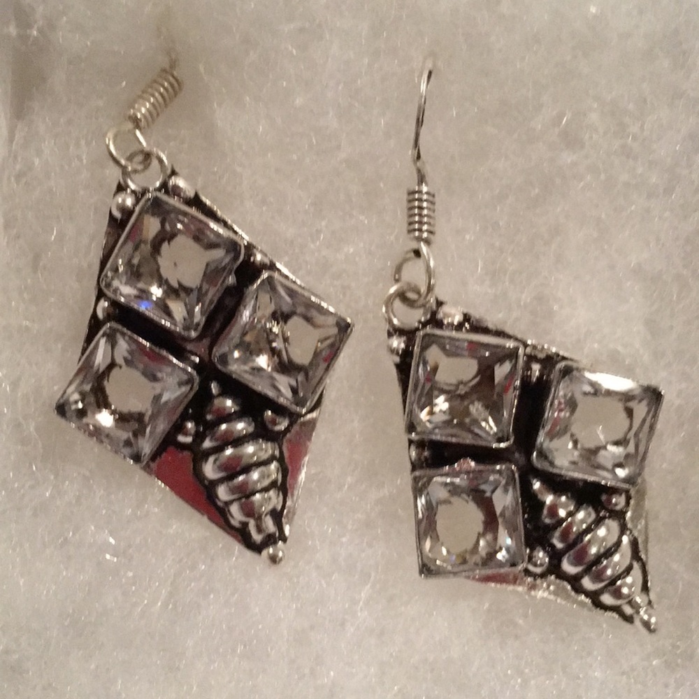 Topaz Sterling Silver. Bee Earrings Beautiful
